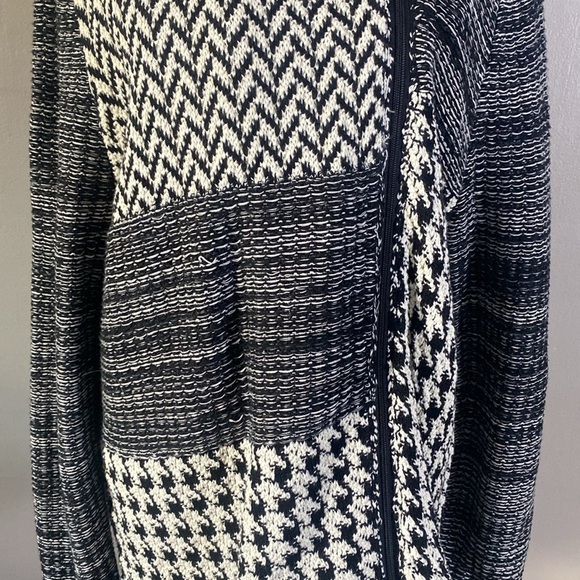 Chaps Black White Sweater Jacket Houndstooth Chevron Striped Mixed Pattern NWOT - Picture 3 of 8